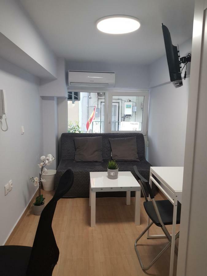 Downtown Studio Thessaloniki Lägenhet Exteriör bild